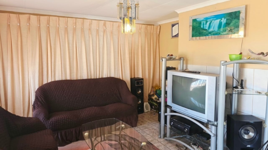 4 Bedroom Property for Sale in Tlhabane West North West